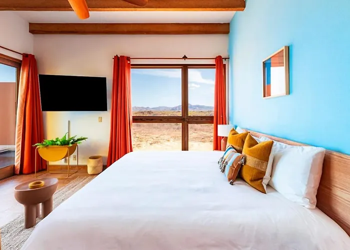 Villa Beachfront Community - 8 Guests *